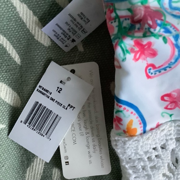 NWT l*space Samantha One piece Swimsuit, Size US 12, Made in USA - Picture 6 of 7